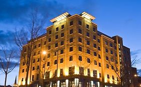 City Hotel